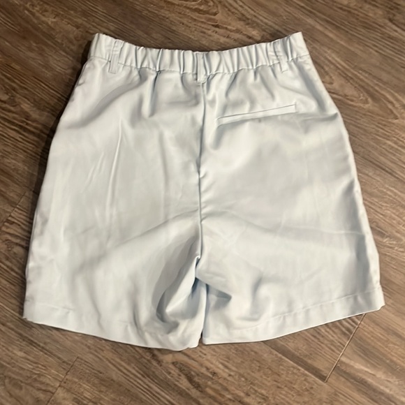 🚨2/$10‼️Divided sky blue shorts 10 - Picture 2 of 2